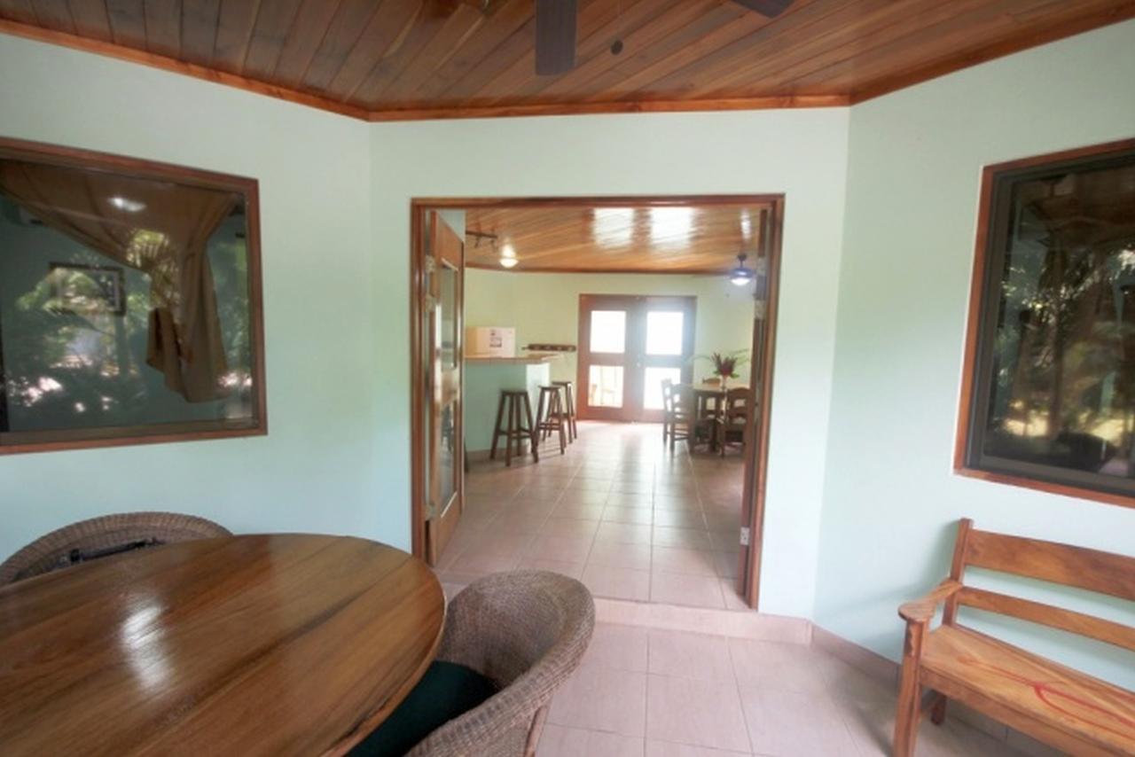 Paradise Lodge