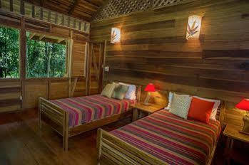 La Finca Chica 3*