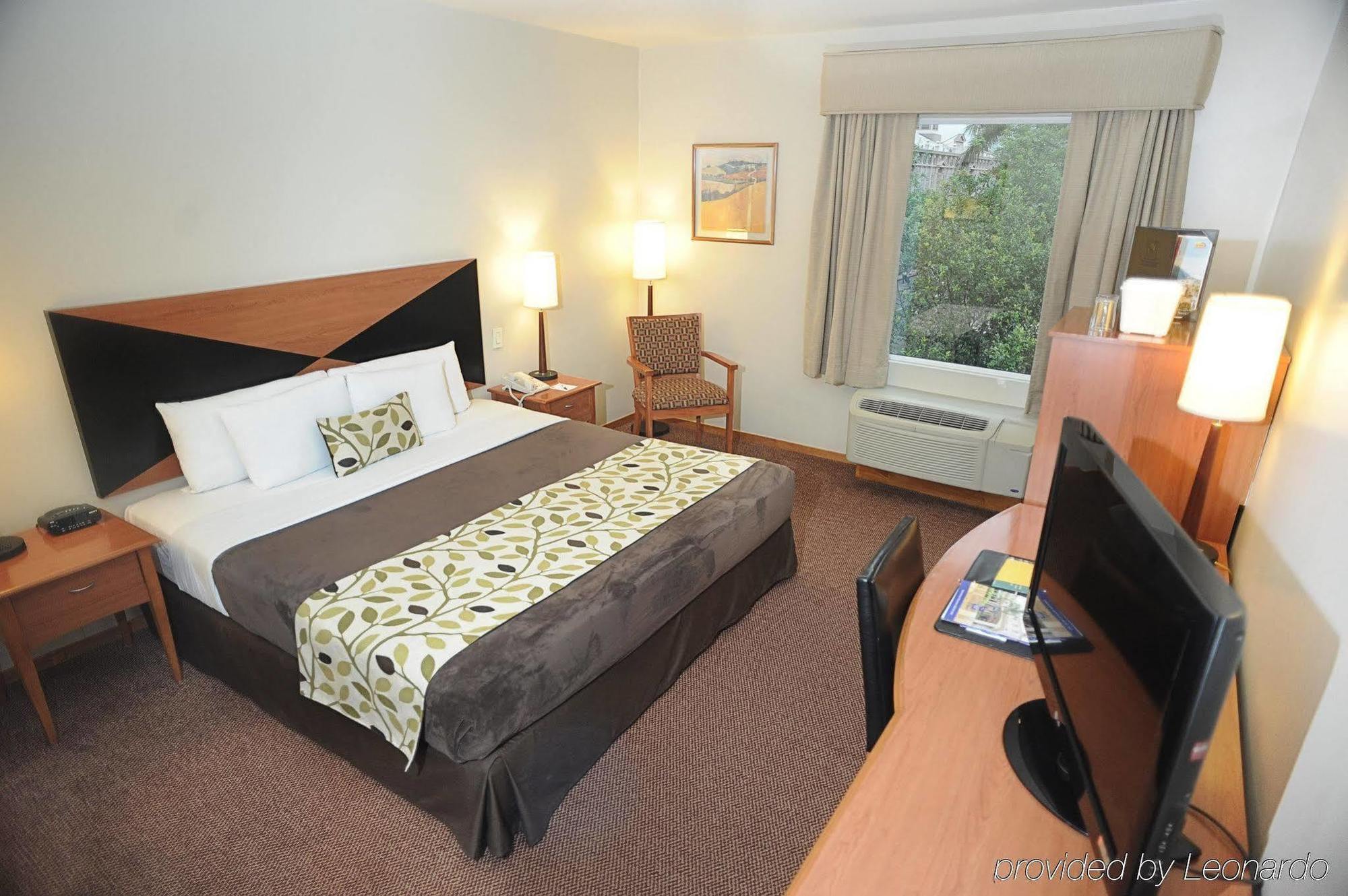 Sleep Paseo Las Damas Inn 3*
