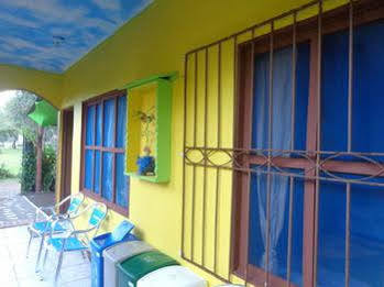Hostel Cabinas Natural Tortuguero