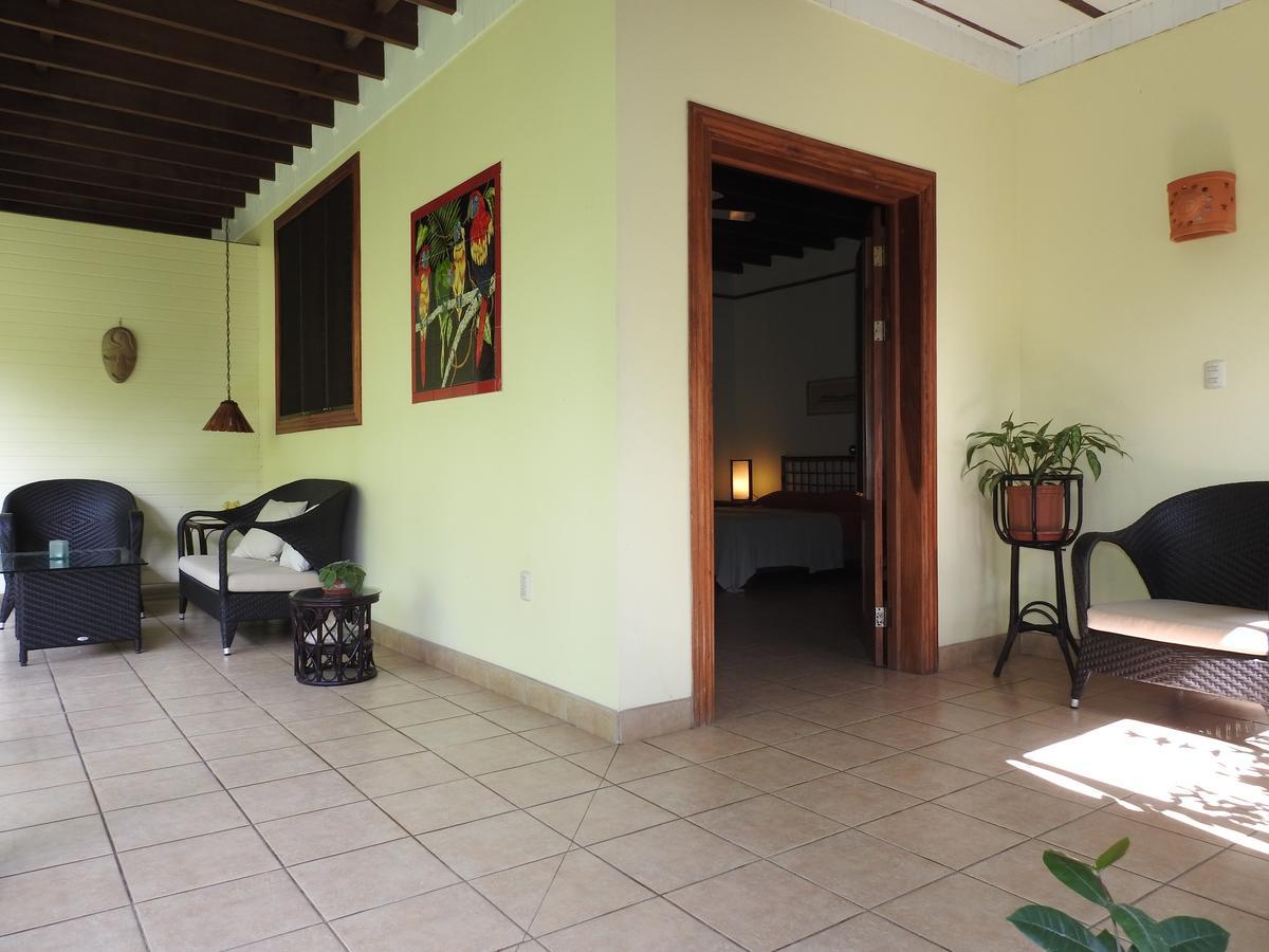Playa Negra Lodge