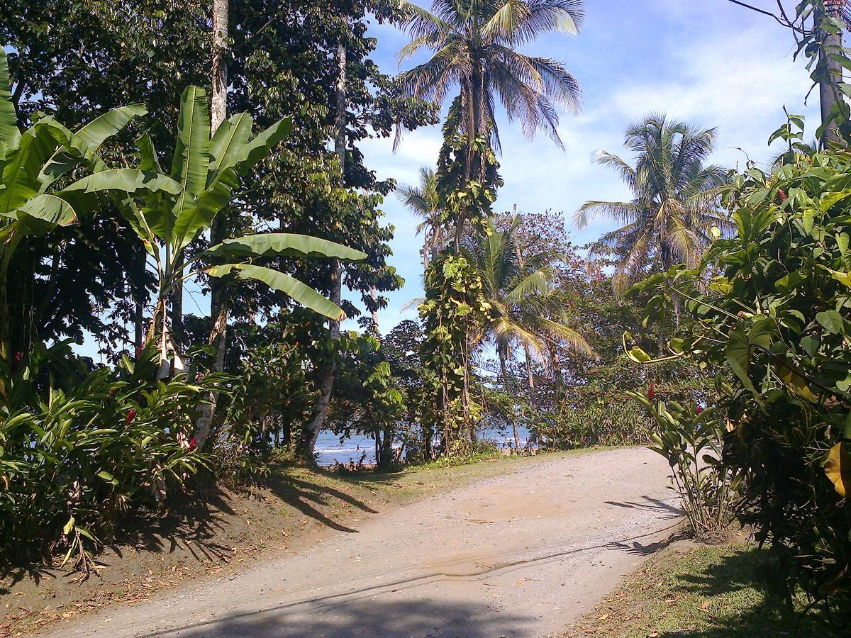 Playa Negra