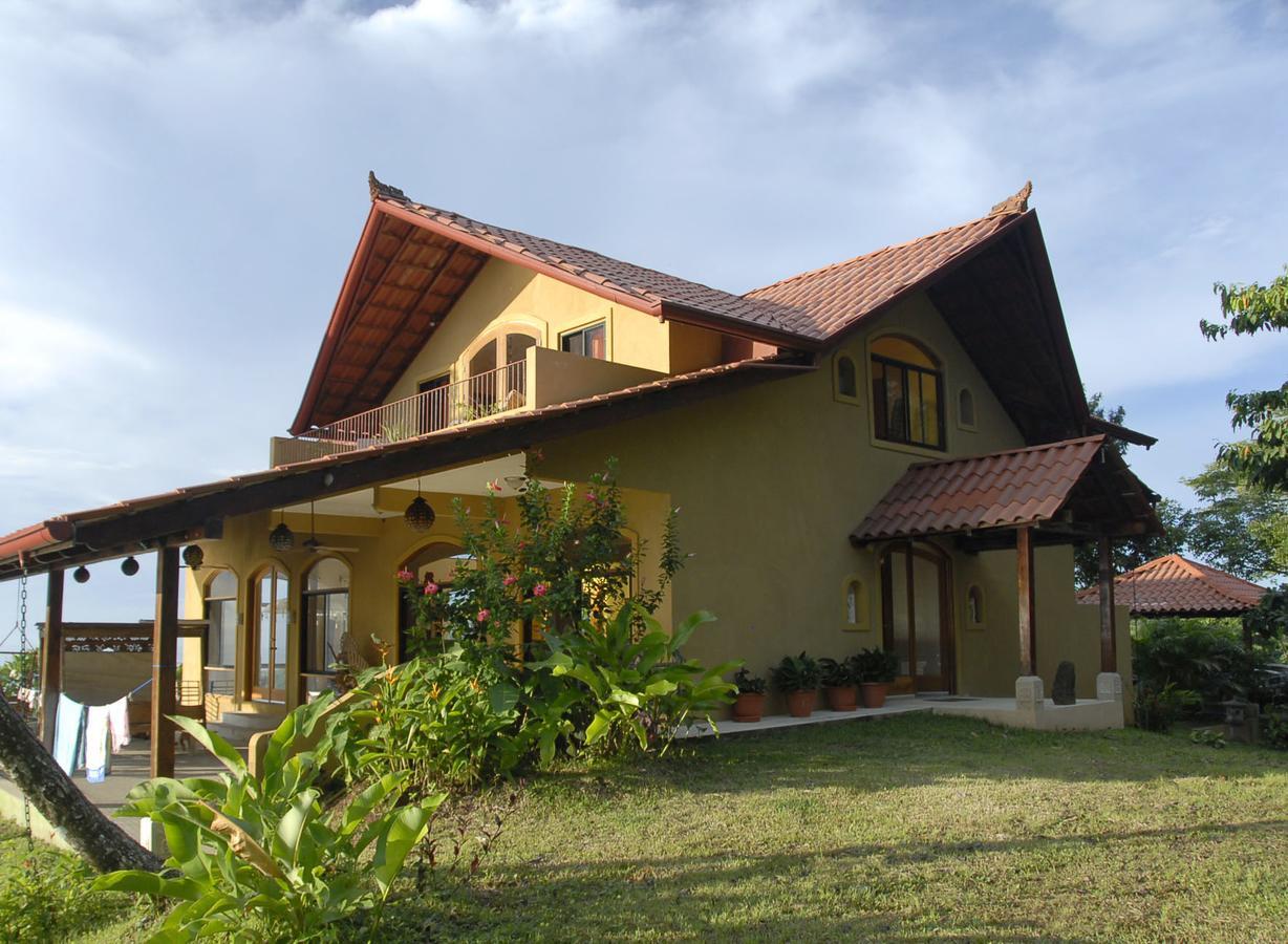 Anamaya Montezuma