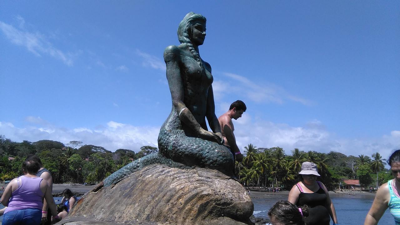 Sirena Esterillos