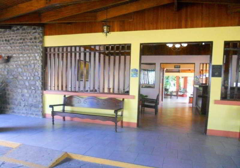 Espuelas, Bar & Restaurant Hotel