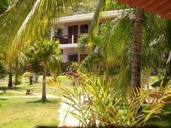 Hotel Del Sol 3*