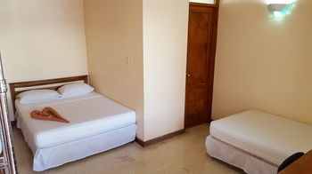 Primavera Hotel 2*