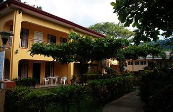 Hotel & Huetares