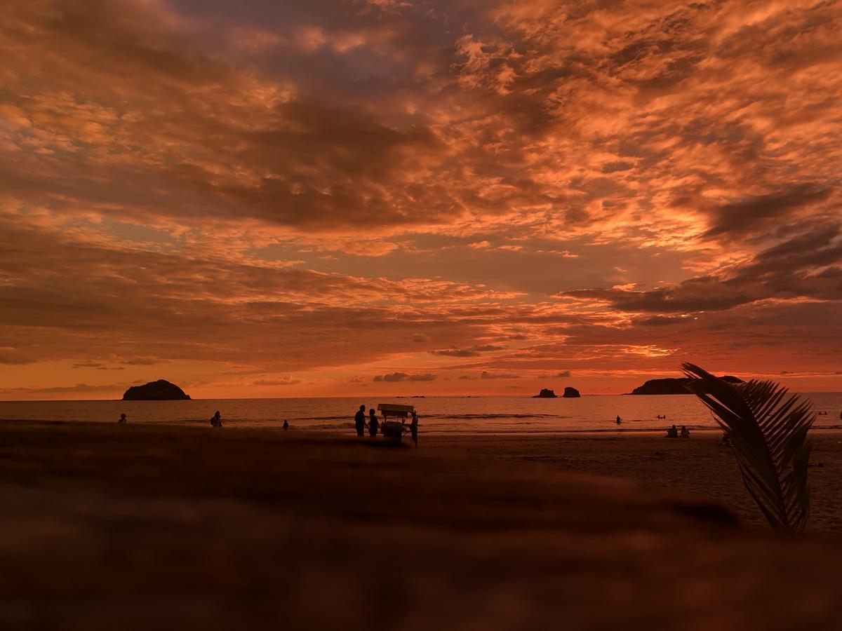 Millenium Park And 2* Manuel Antonio