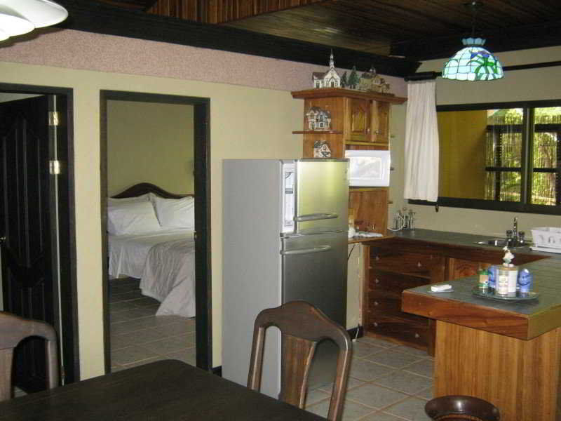 Kayak Hotel Damas