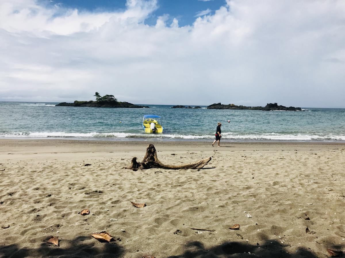 Gitana Corcovado, Y Tour Operador Hotel Drake Bay