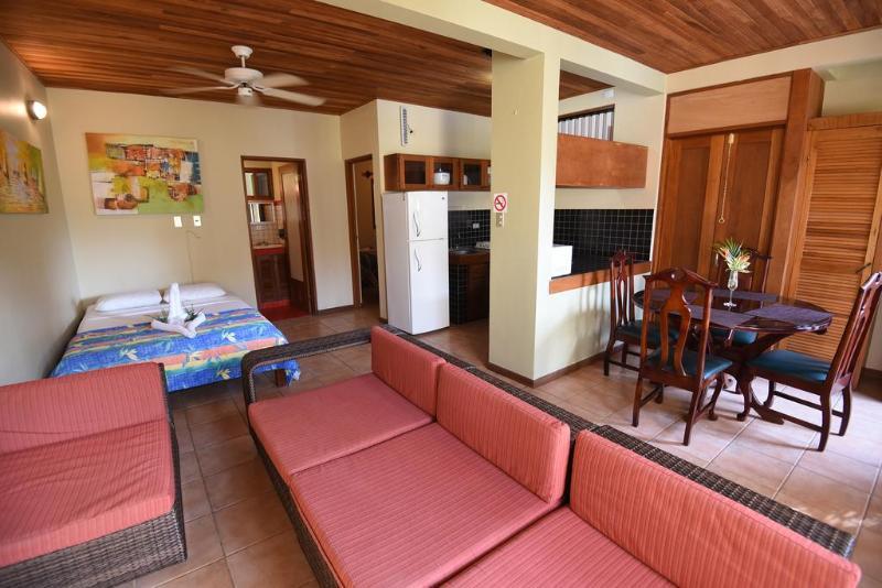 Apartotel Girasol 2* Jaco