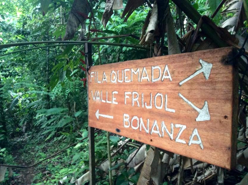 Hostel Bolita Trails And *