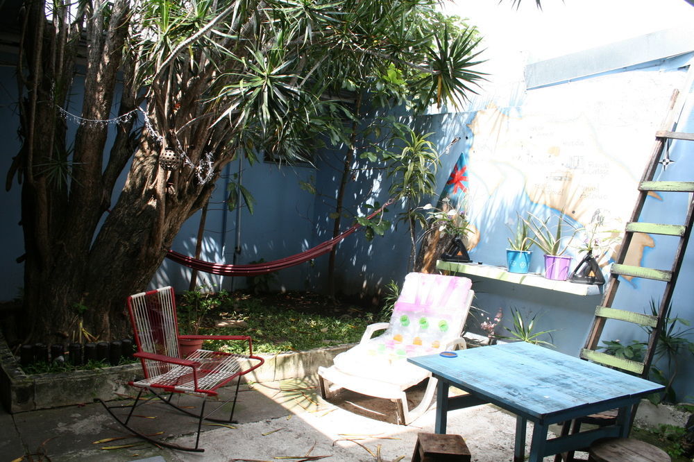 Hostel In The Wind And *