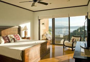 Hotel Papagayo Luxury 4*