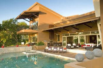 Hotel Papagayo Luxury 4*