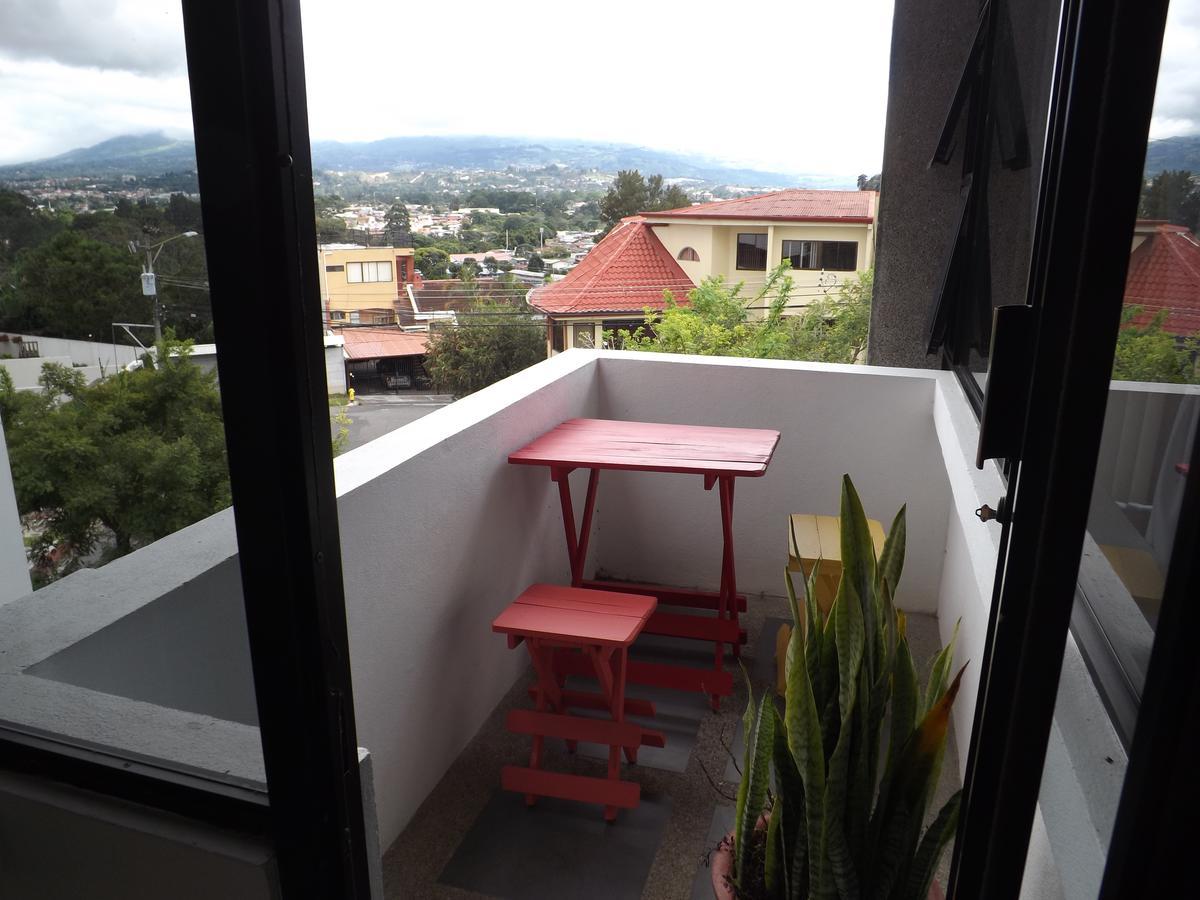 Casa Marlui-san Jose Homestay