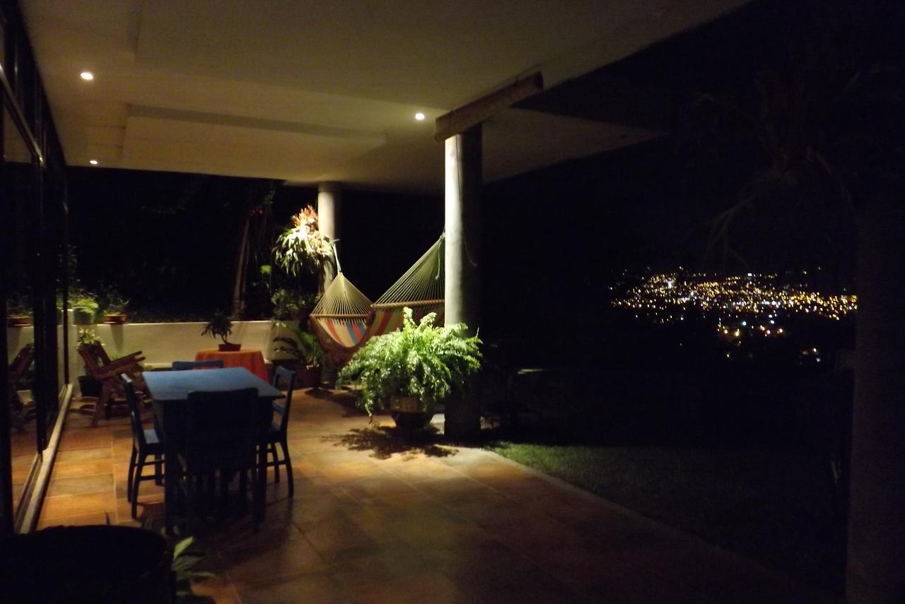 Homestay Casa Marlui-san Jose *