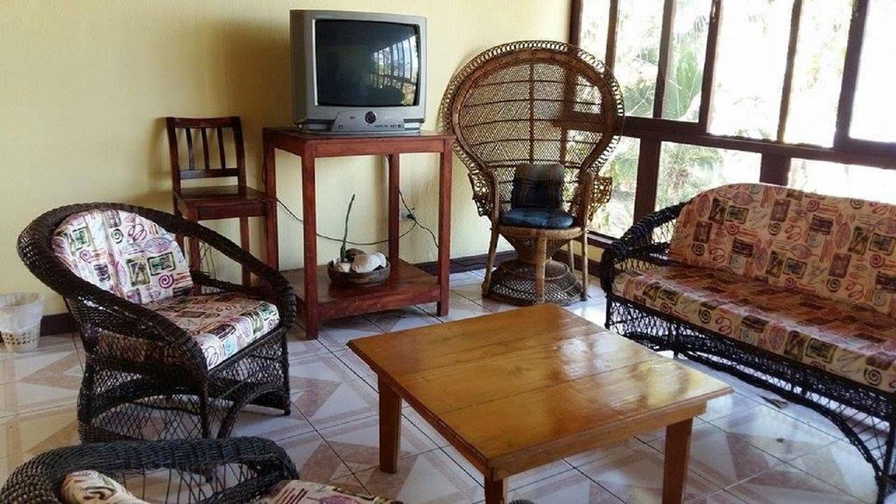 Hotel Carara Camaronal
