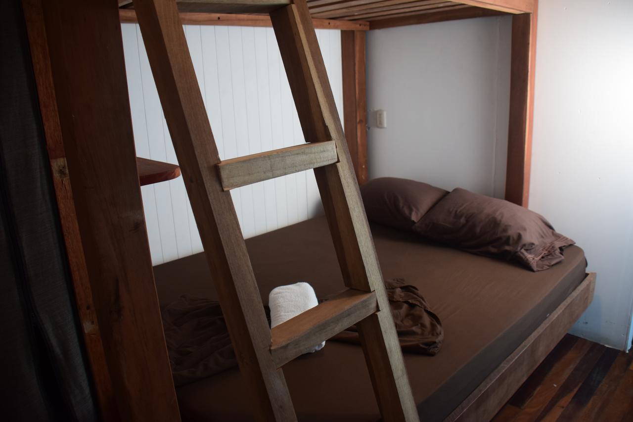 Hostel Playa 506 Beachfront *