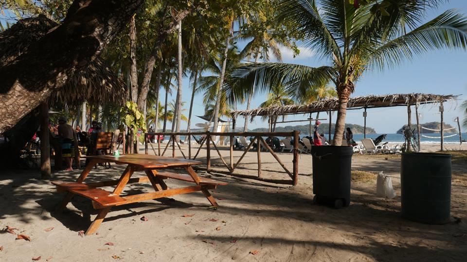 Las Olas Beach Bar
