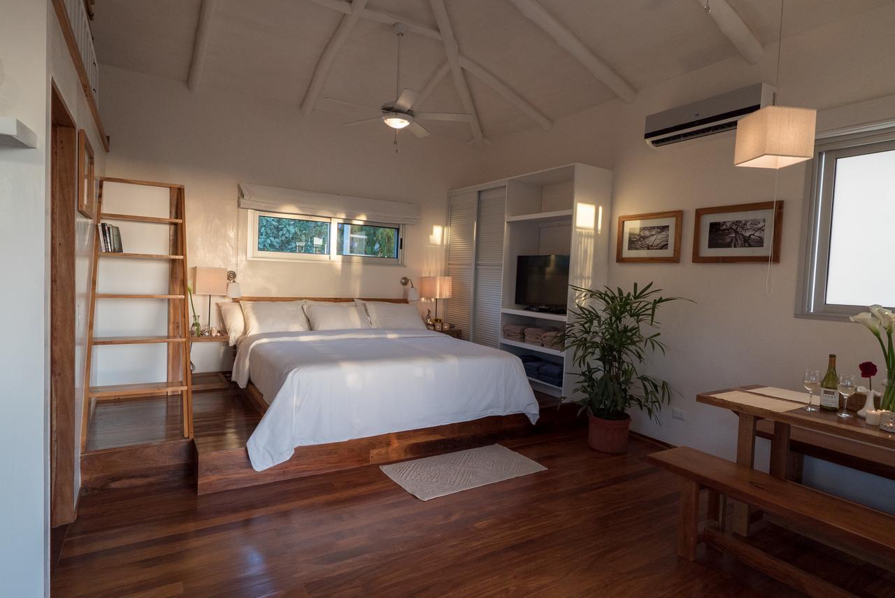 Moana Surf Hotel