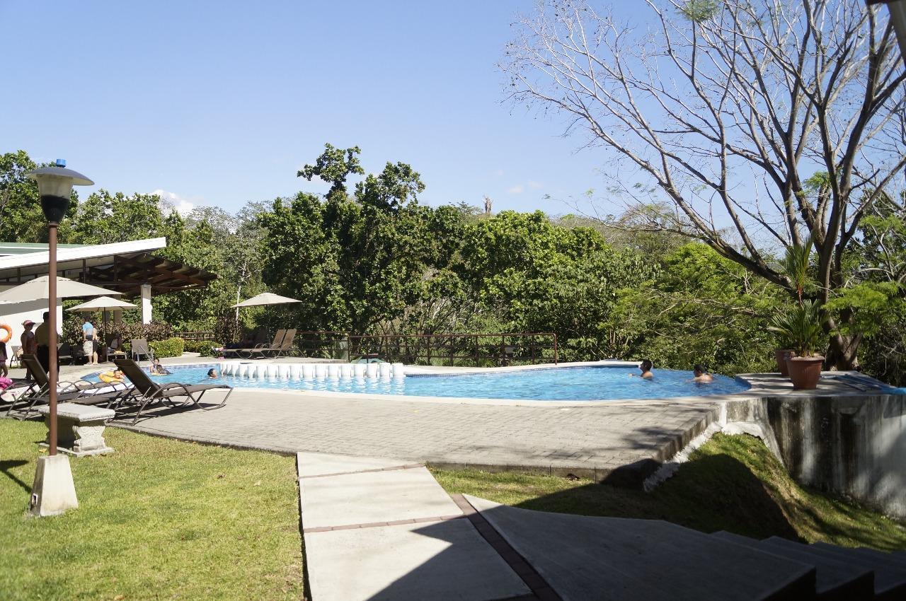 Privada Con Jacuzzi Herradura Jaco *