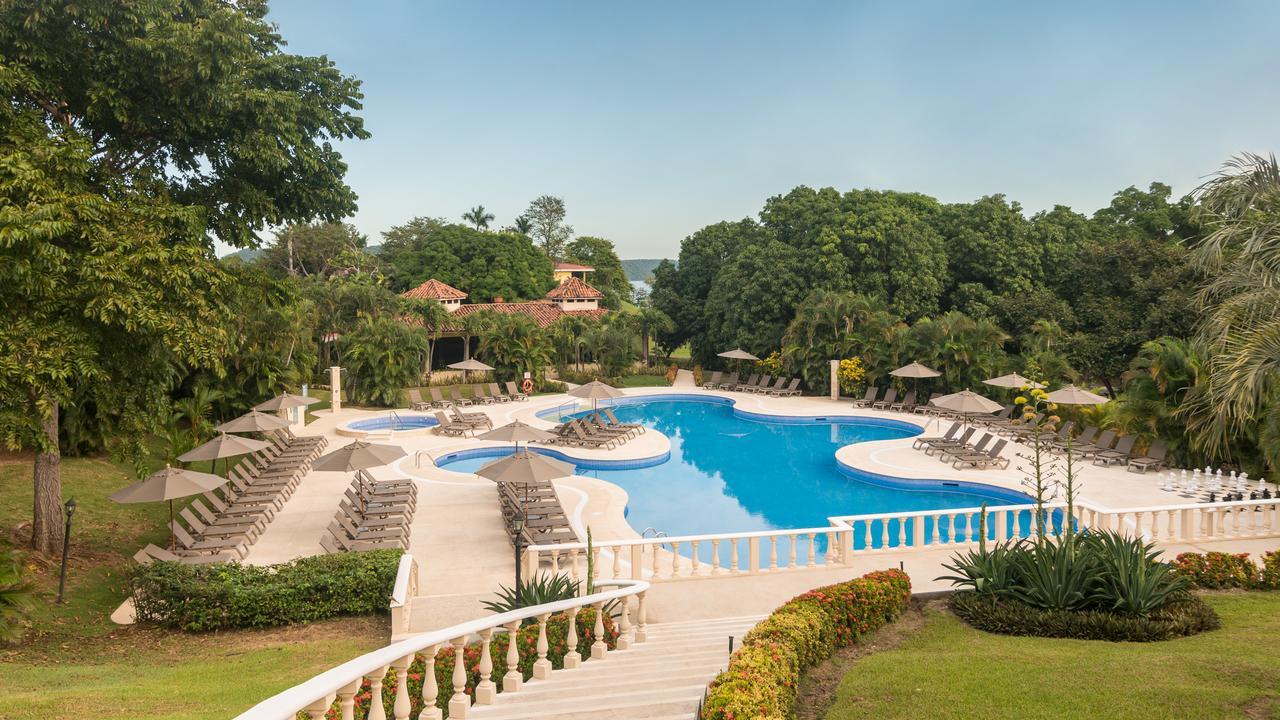 Occidental Papagayo (adults Only)