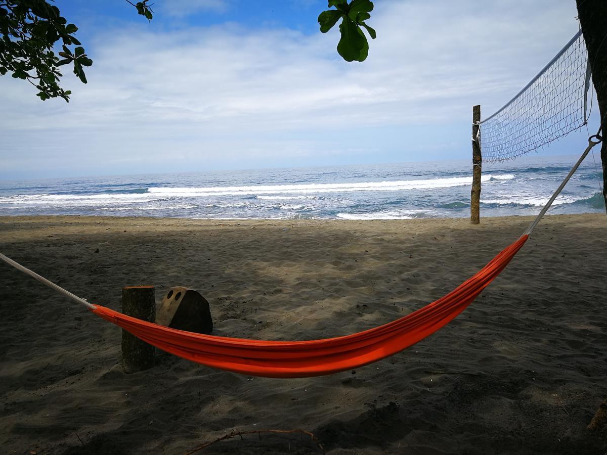 Perla Negra Beach Front Hotel