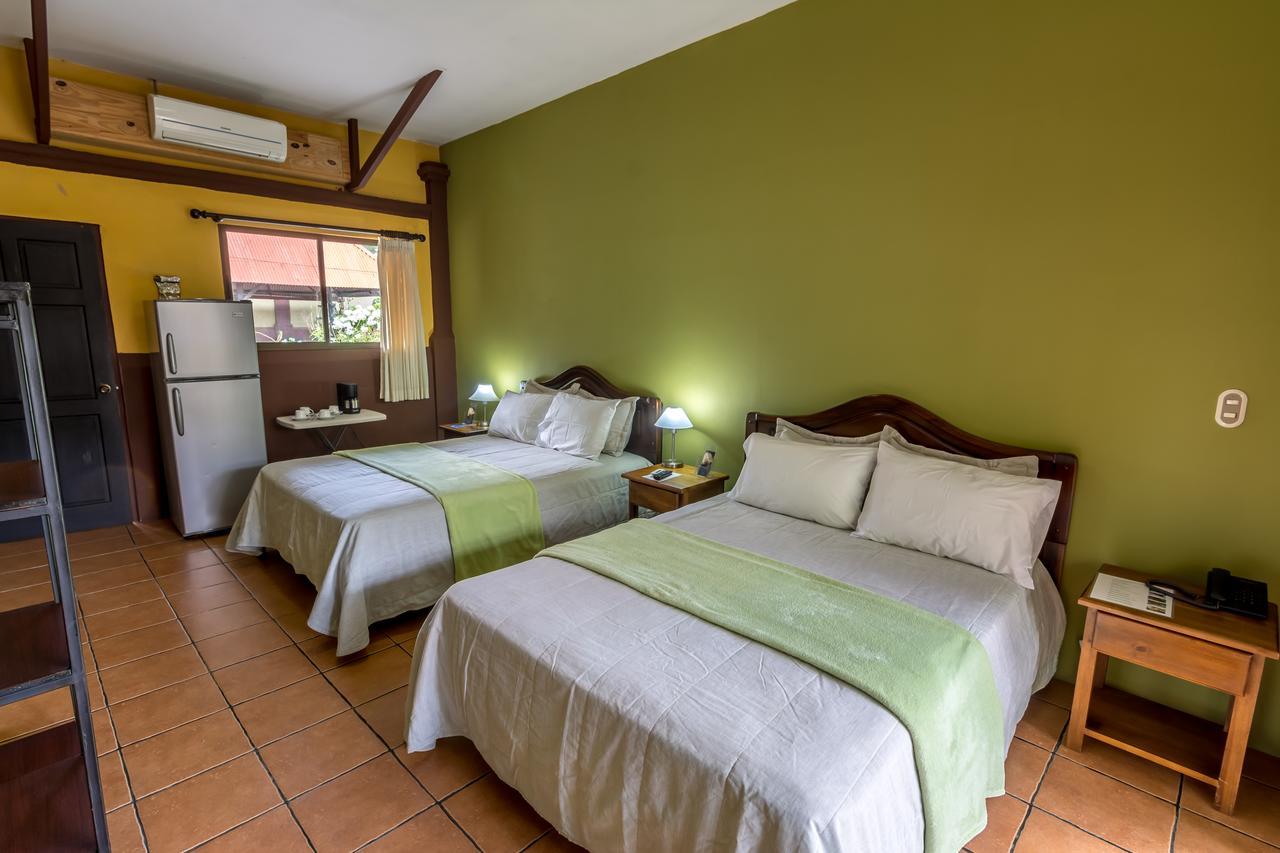 Kayak Hotel 3*