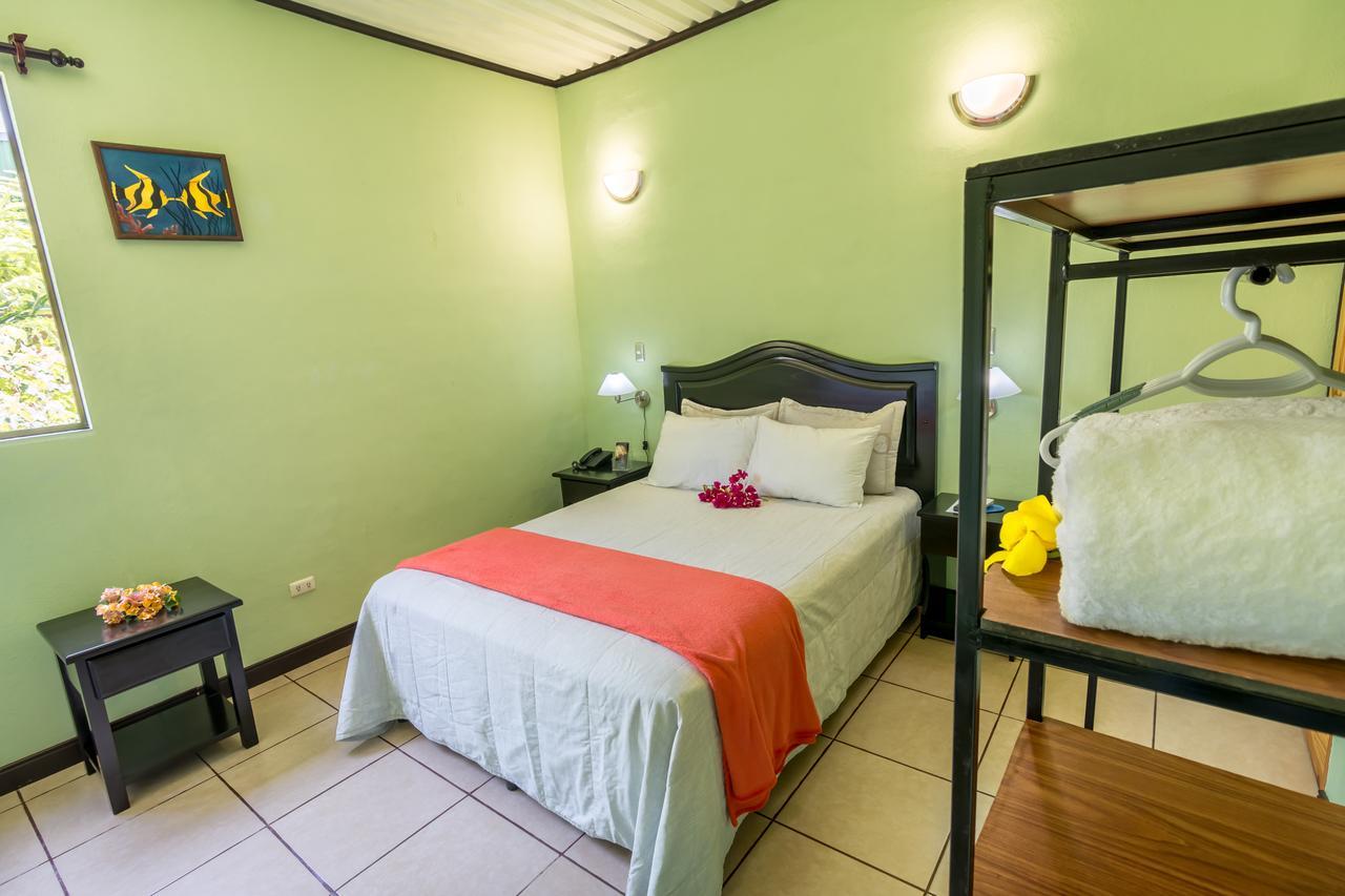 Kayak Hotel 3*