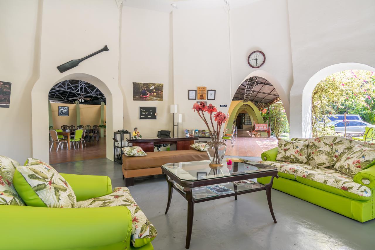 Kayak Hotel