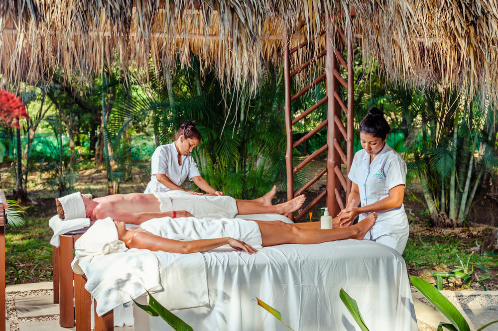 Occidental Papagayo (adults Only)