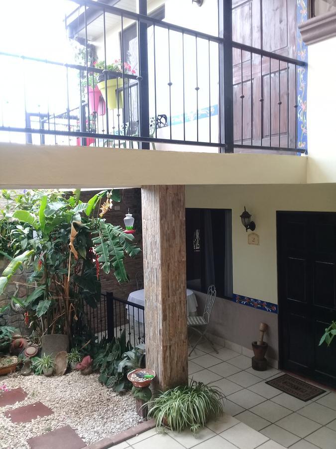 Bed & Breakfast Rancha Azul Alajuela