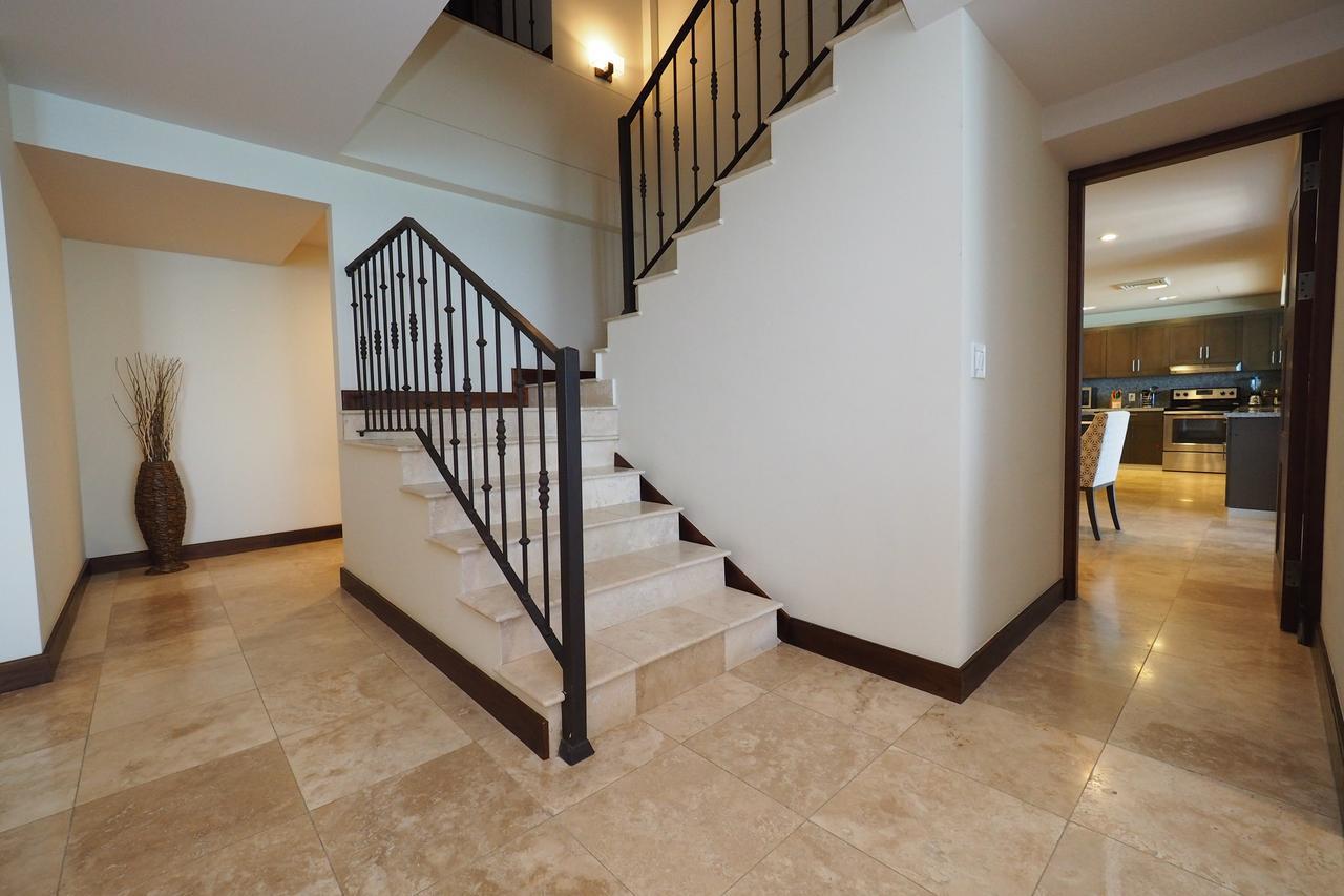Expectacular Penthouse Frente Al Mar Con Jacuzzi * Jaco