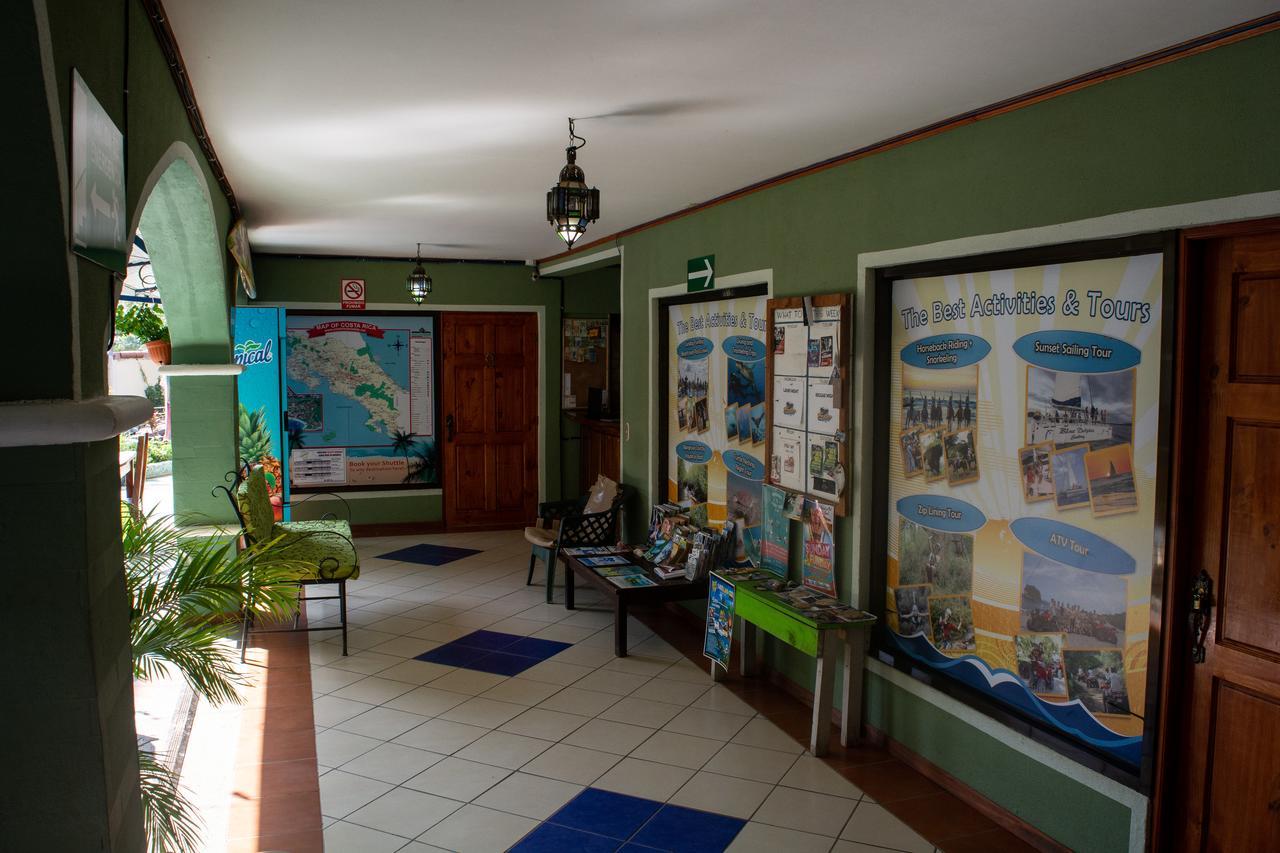 Tamarindo Hostel Resort *