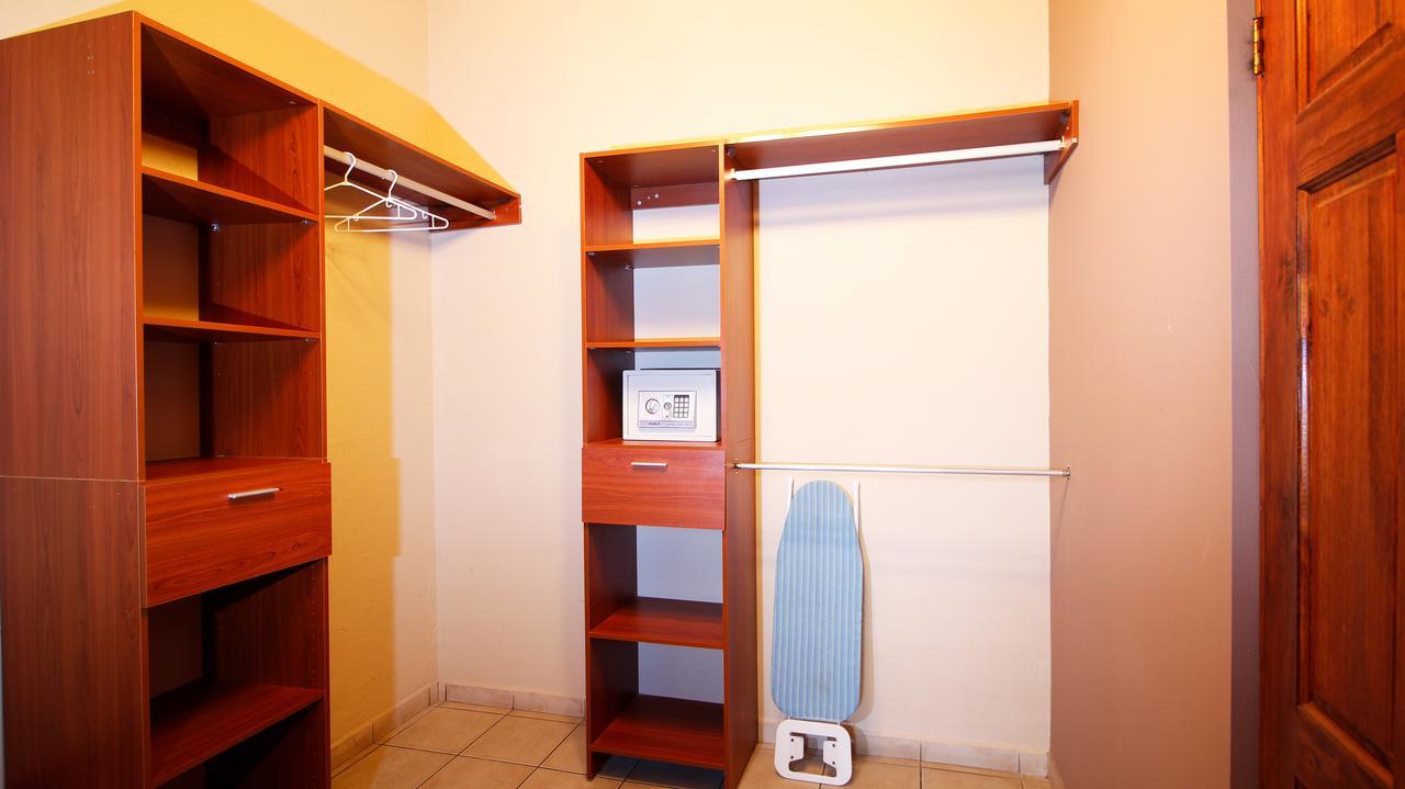 Hotel La Riviera 3*