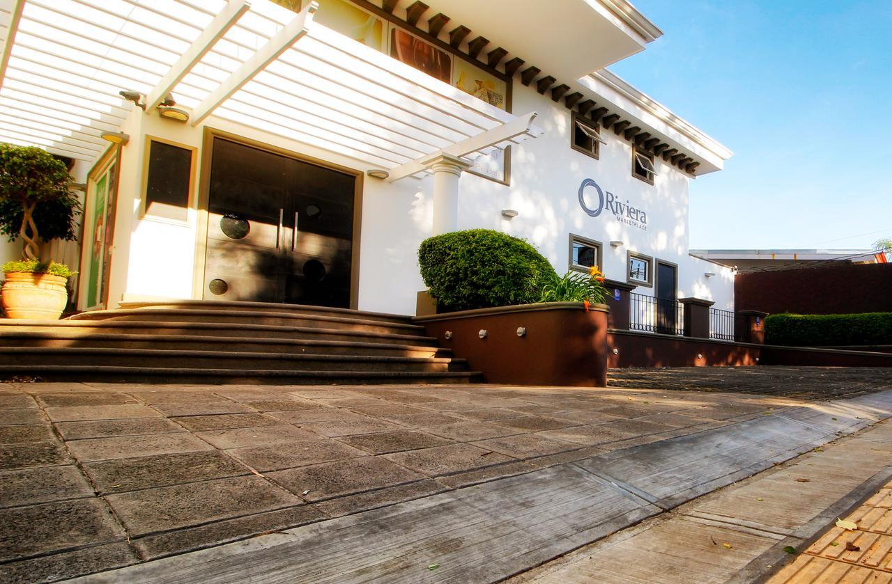 La Riviera Hotel 3*