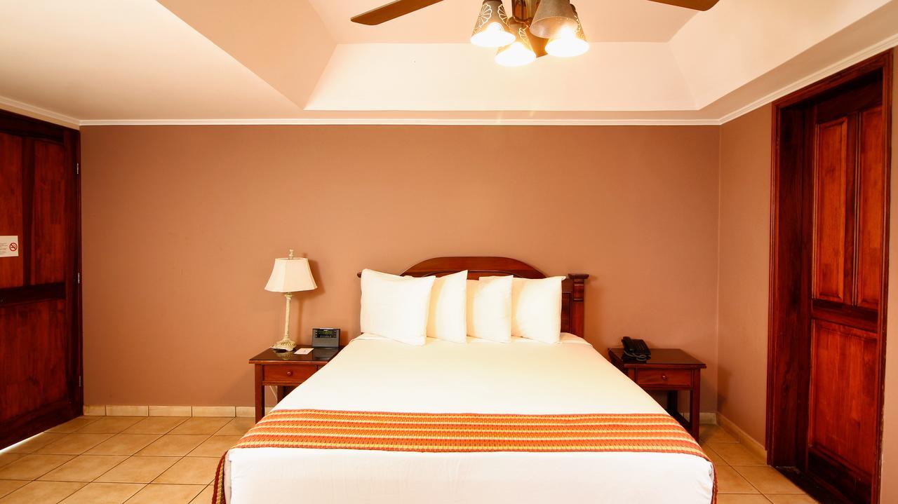 La Riviera 3* San Antonio De Belen