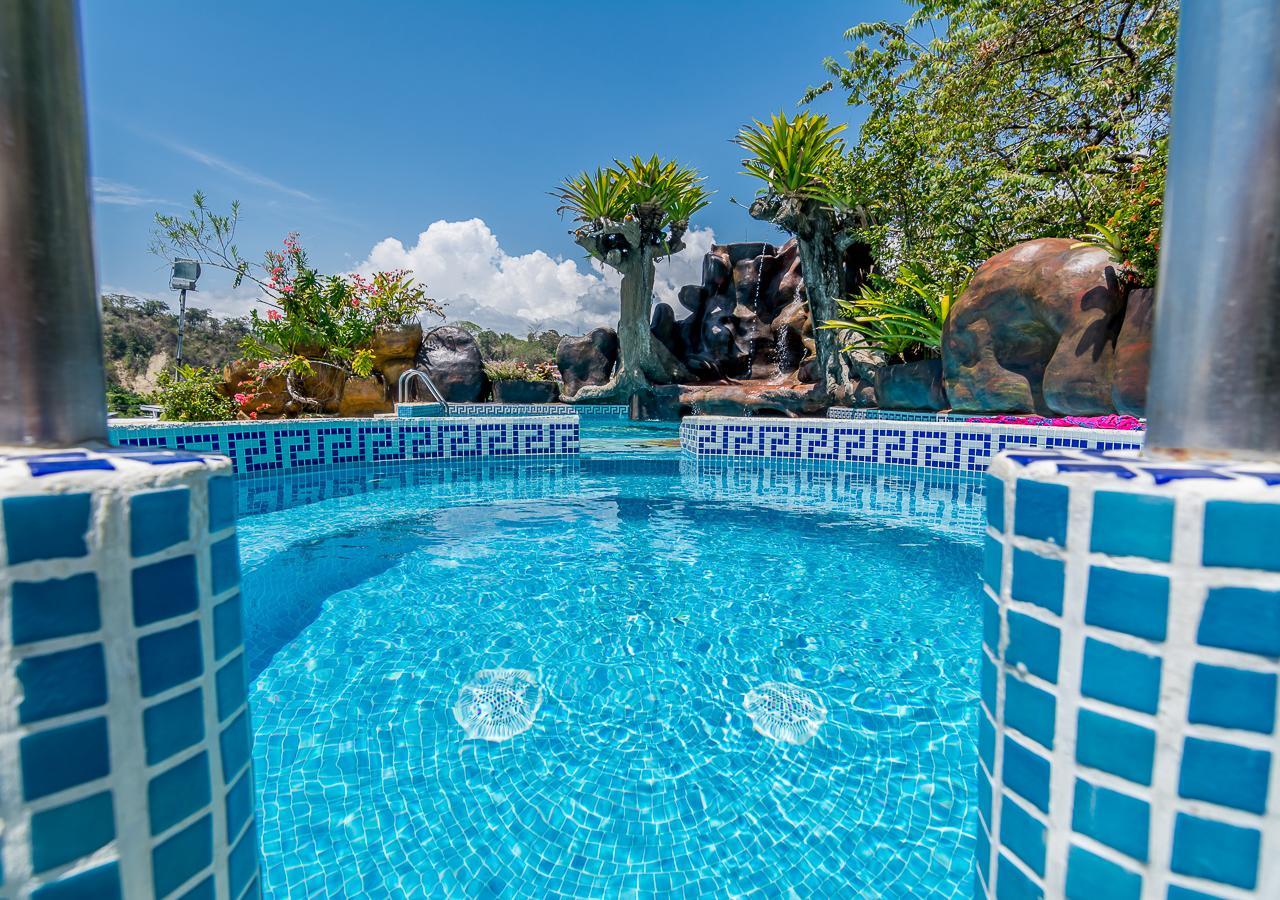 Le Priss Hotel 2*