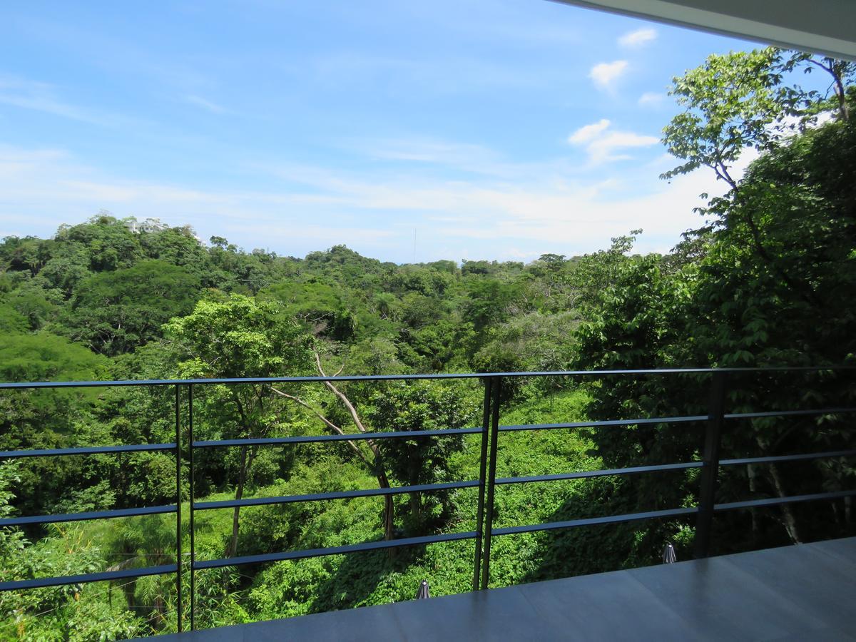 La Maison Blanche * Manuel Antonio