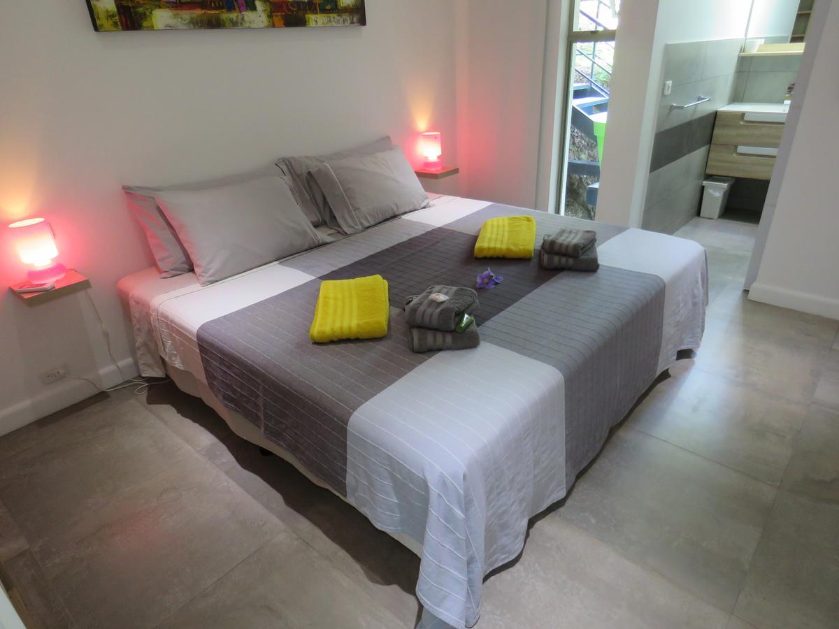 La Maison Blanche Apartment *