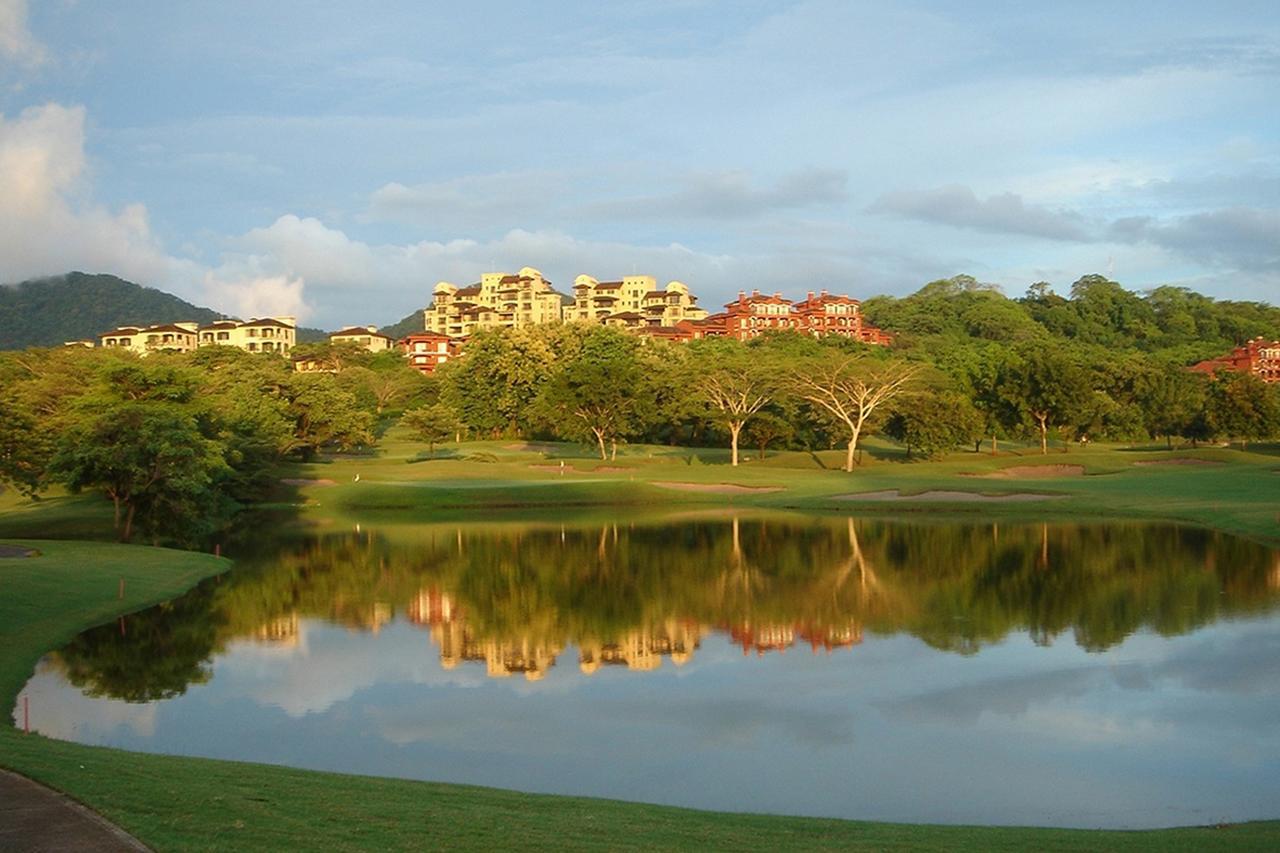 Resort Reserva Conchal Playa Conchal