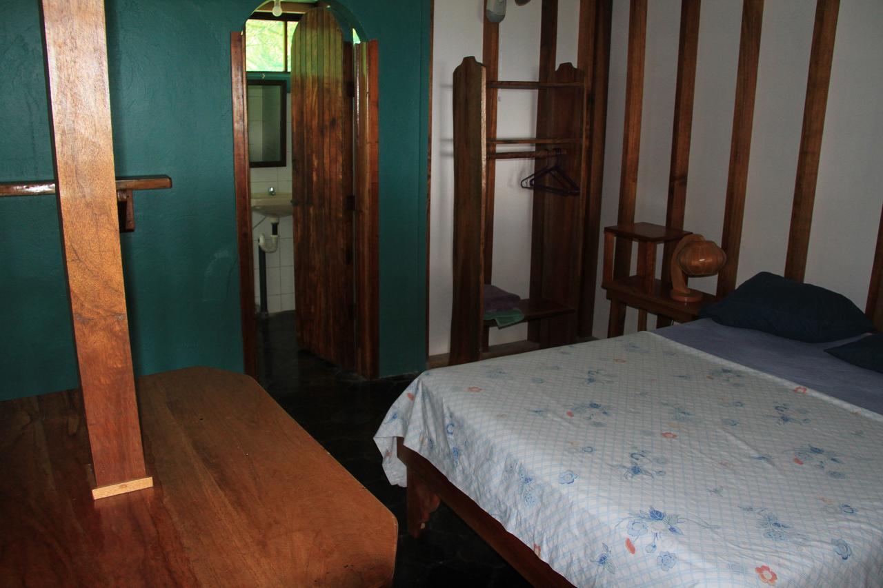 Hotel Cabinas Sol Y Mar