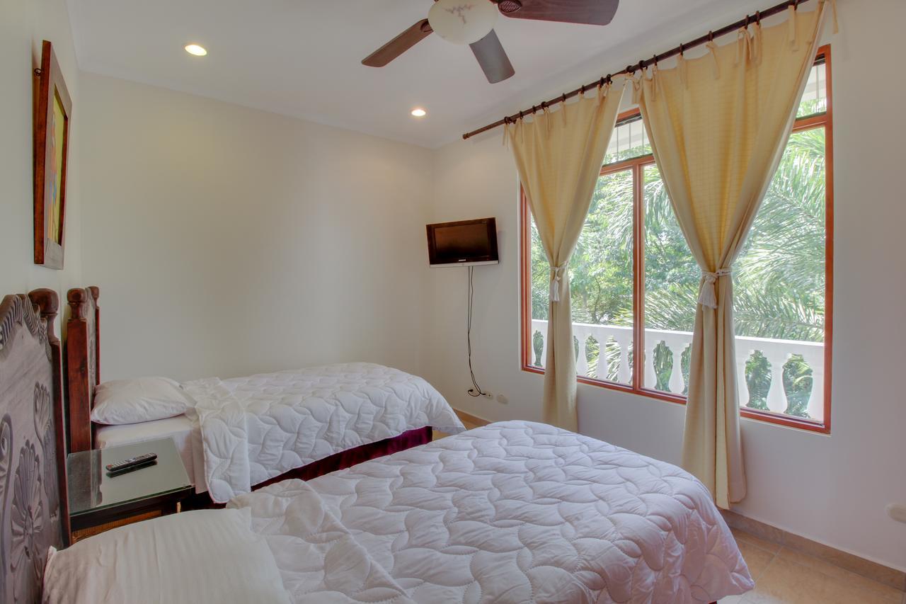 La Paloma Blanca D3 Apartment *