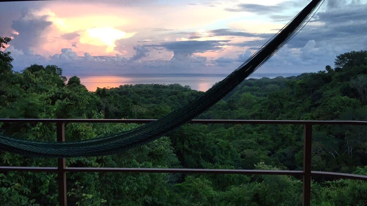 Private In With Ocean View Holiday home Montezuma