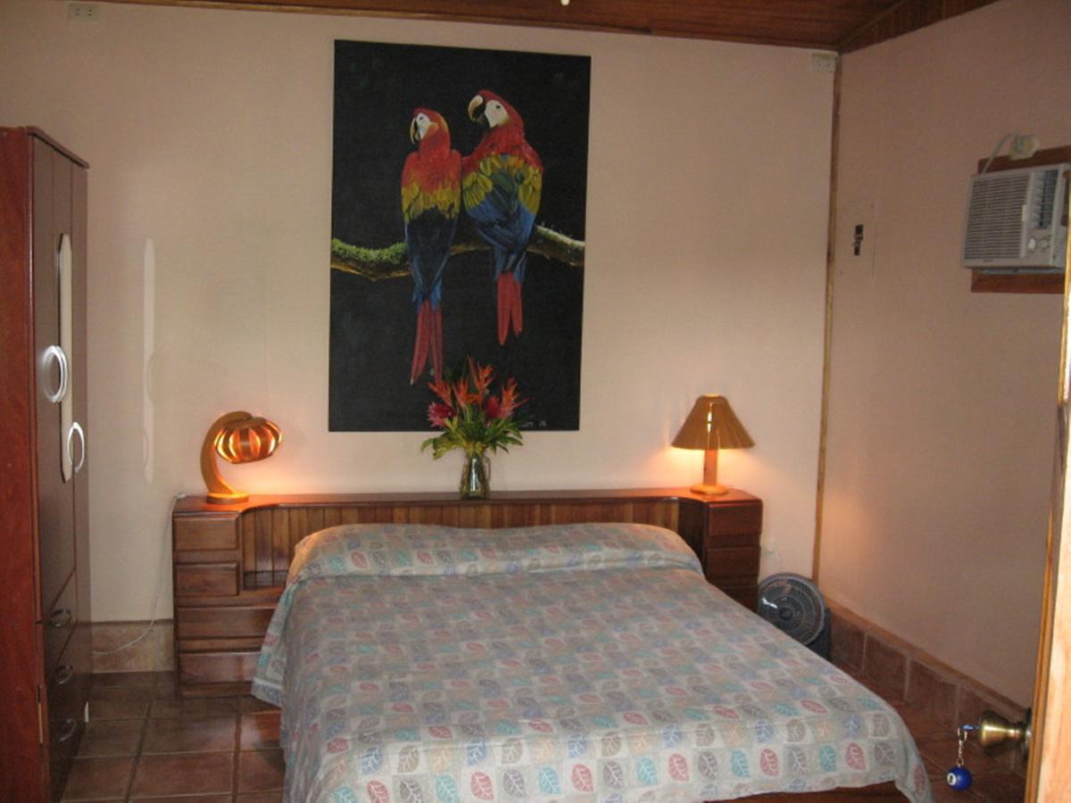 Coconut Grove Oceanfront Cottages Hotel Dominical