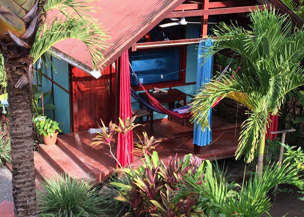 Guest house Cabinas Au Coeur Du Soleil