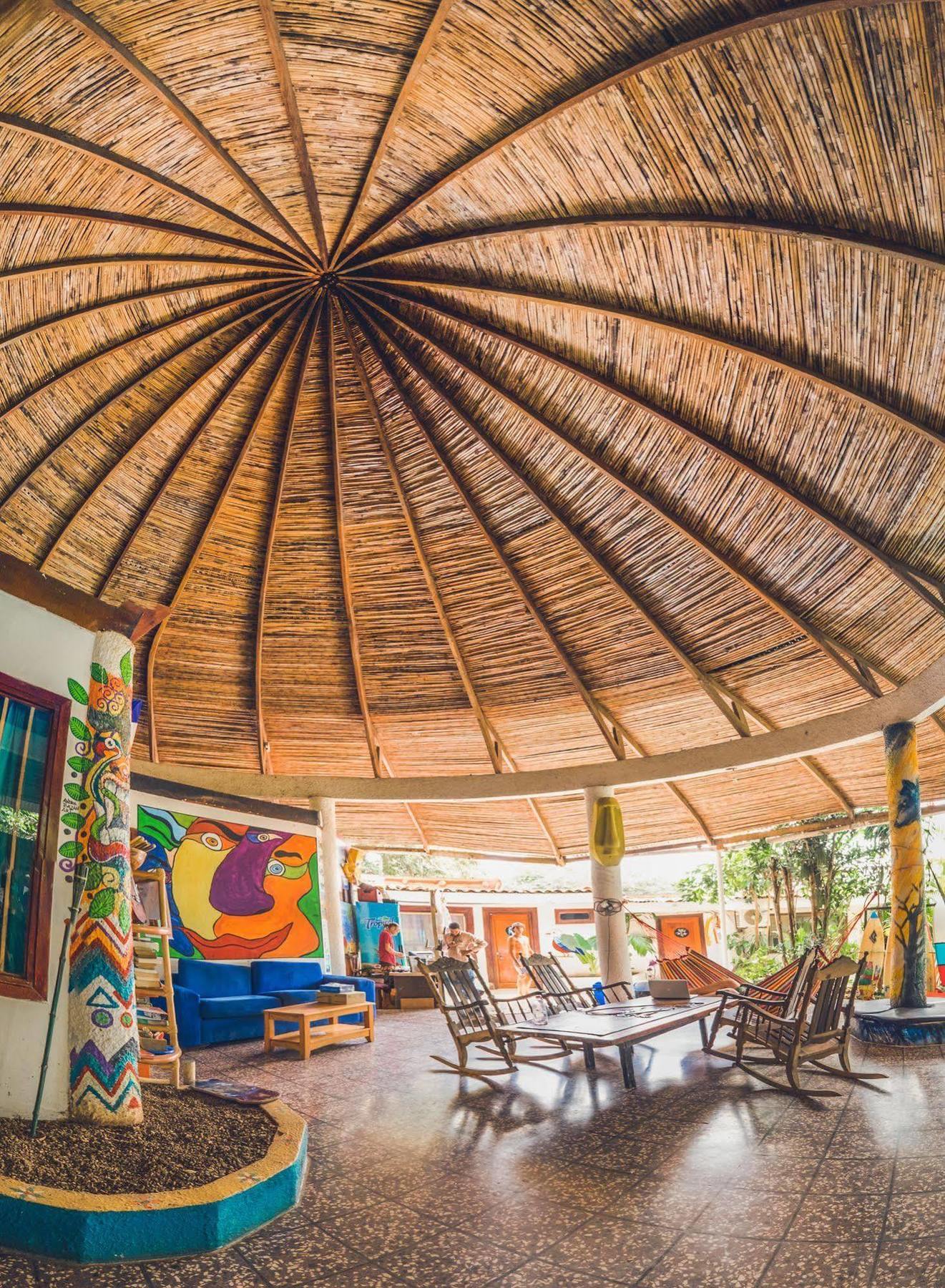 Hostel Pura Vida *