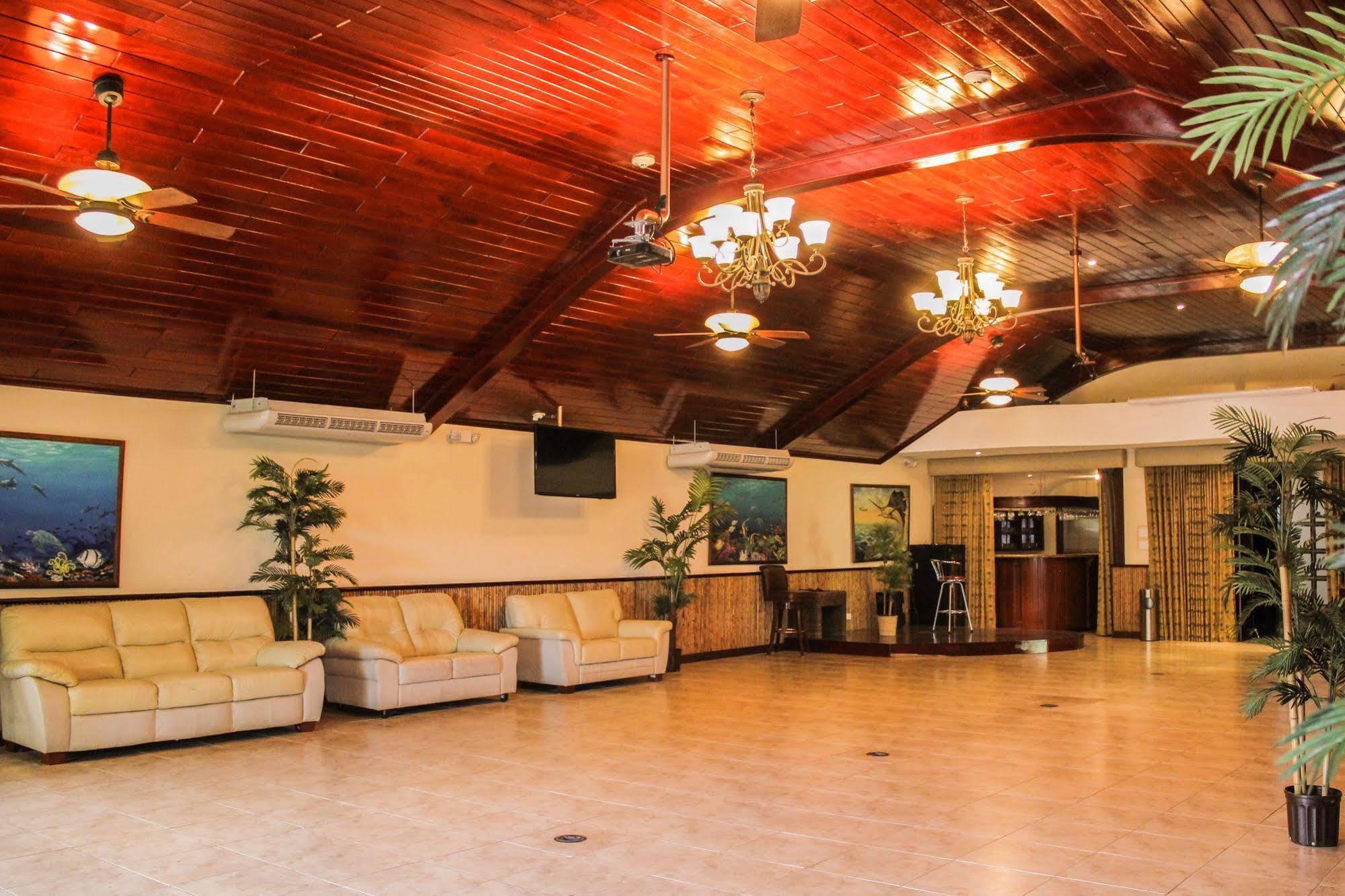 Hotel Casa Roland Golfito